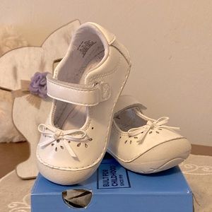 COPY - Stride Rite Soft Motion White Mary Jane Shoes 5M